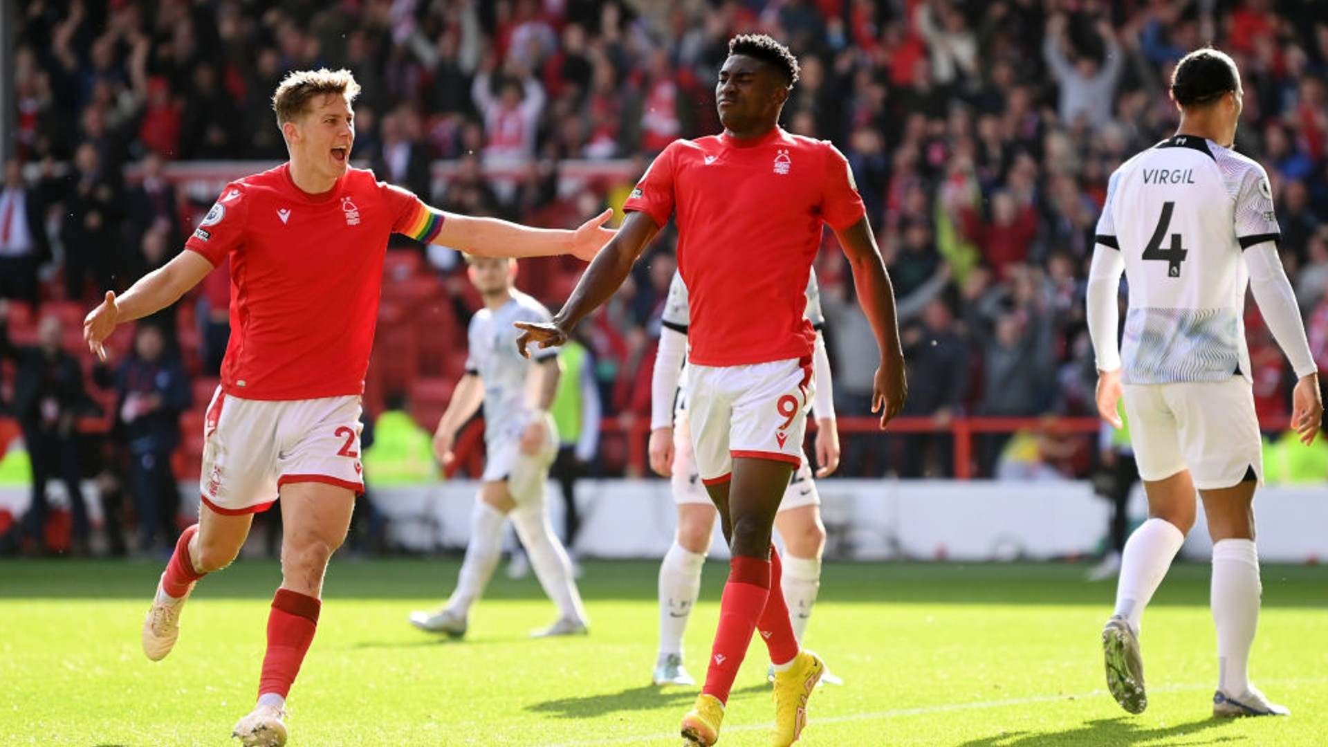 在落后一球 在落后一球